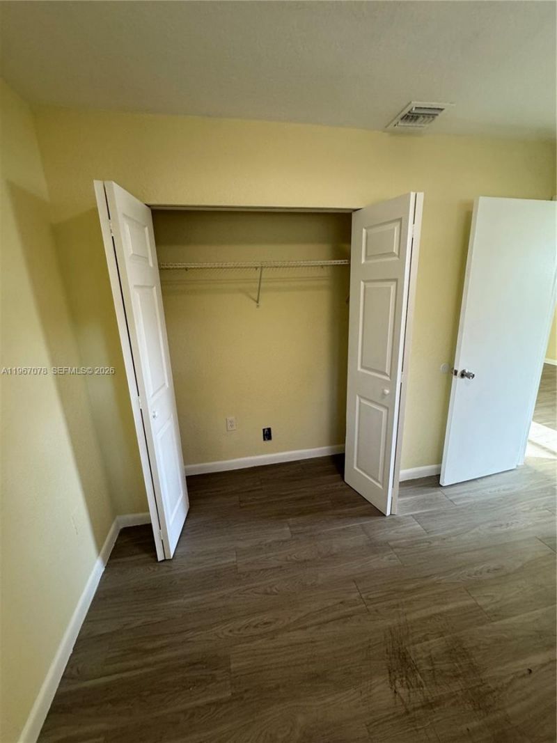 1101 W Prospect Rd, Unit 6, Fort Lauderdale, FL 33309 Photo