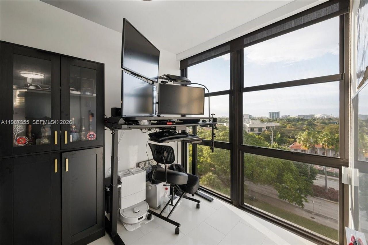 1915 Brickell Ave, Unit 801, Miami, FL 33129 Photo