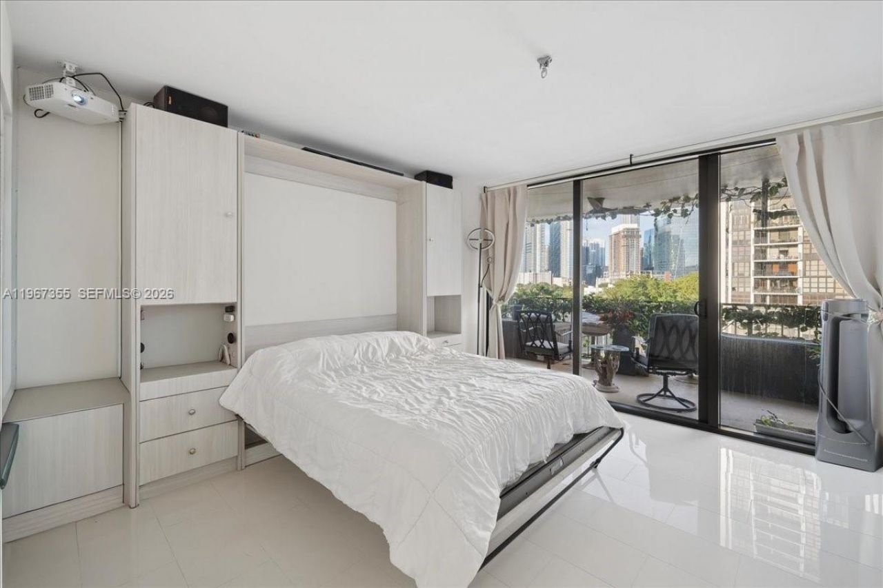 1915 Brickell Ave, Unit 801, Miami, FL 33129 Photo