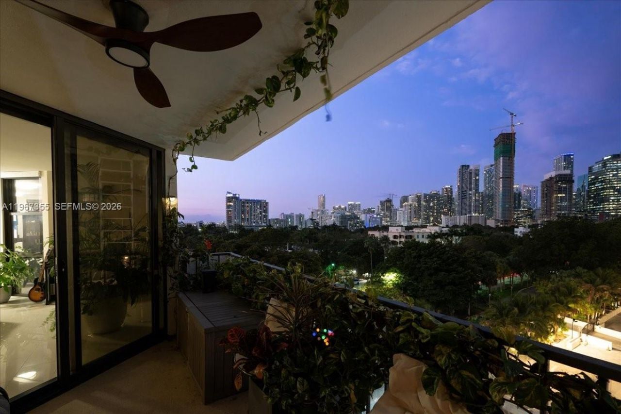 1915 Brickell Ave, Unit 801, Miami, FL 33129 Photo