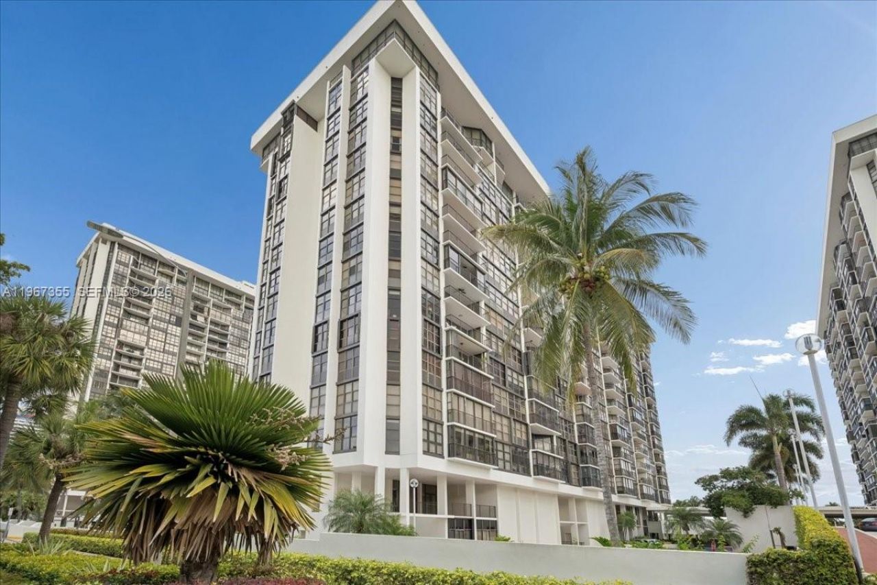 1915 Brickell Ave, Unit 801, Miami, FL 33129 Photo