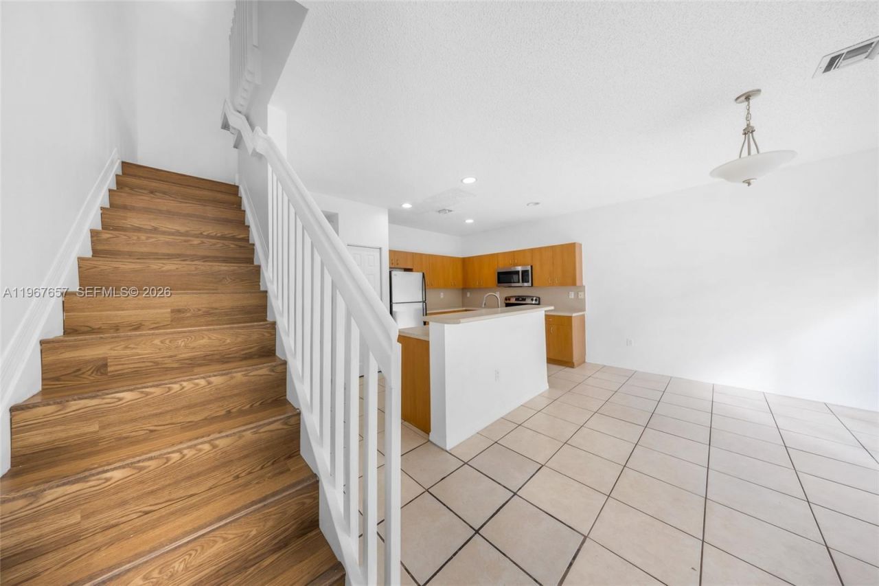 951 NE 42nd Ter, Homestead, FL 33033 Photo