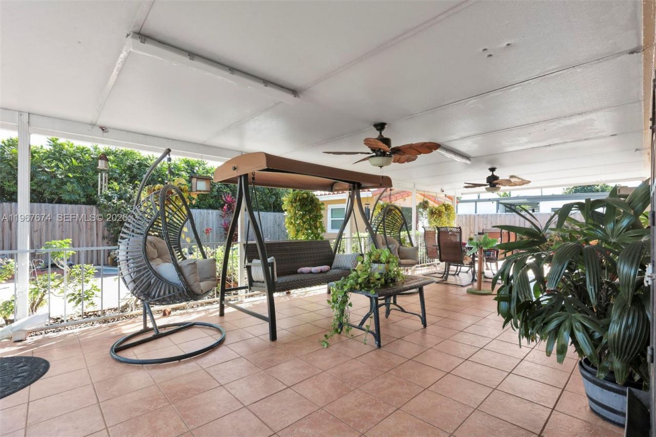 1901 SW 90th Ave, Miami, FL 33165 Photo