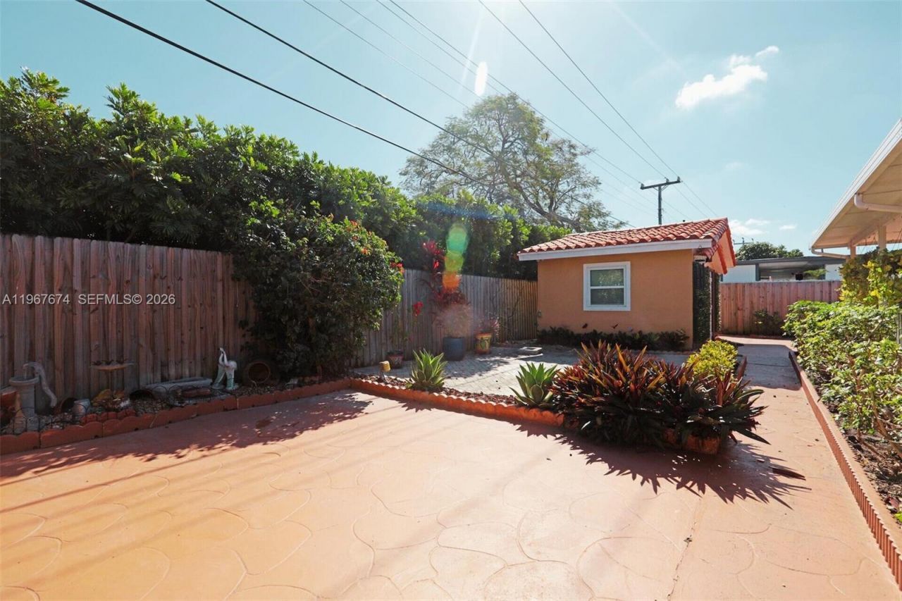 1901 SW 90th Ave, Miami, FL 33165 Photo