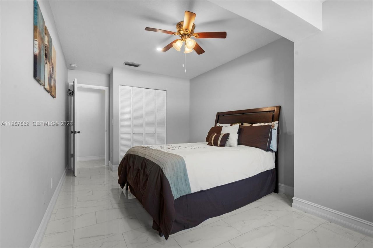 101 NE 2nd Pl, Dania Beach, FL 33004 Photo