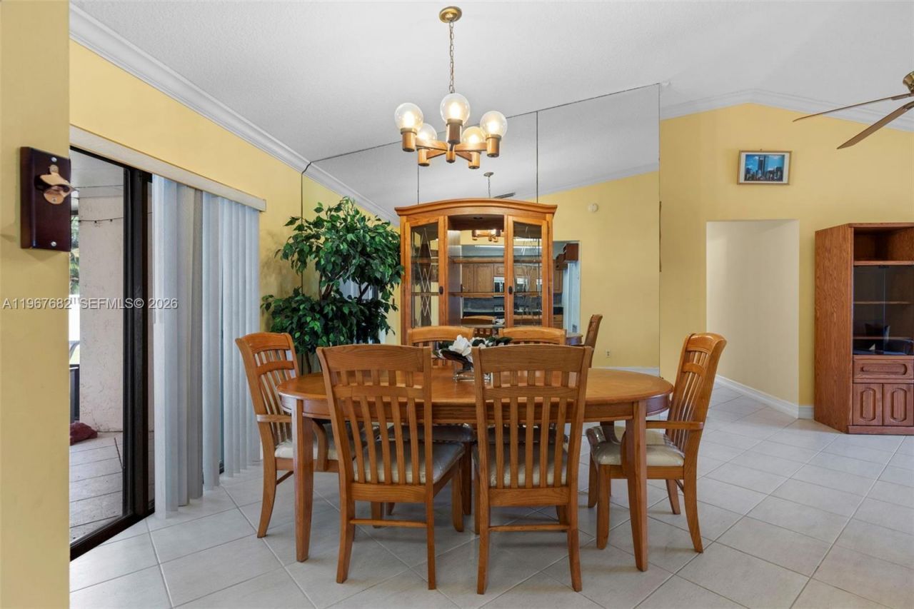 101 NE 2nd Pl, Dania Beach, FL 33004 Photo