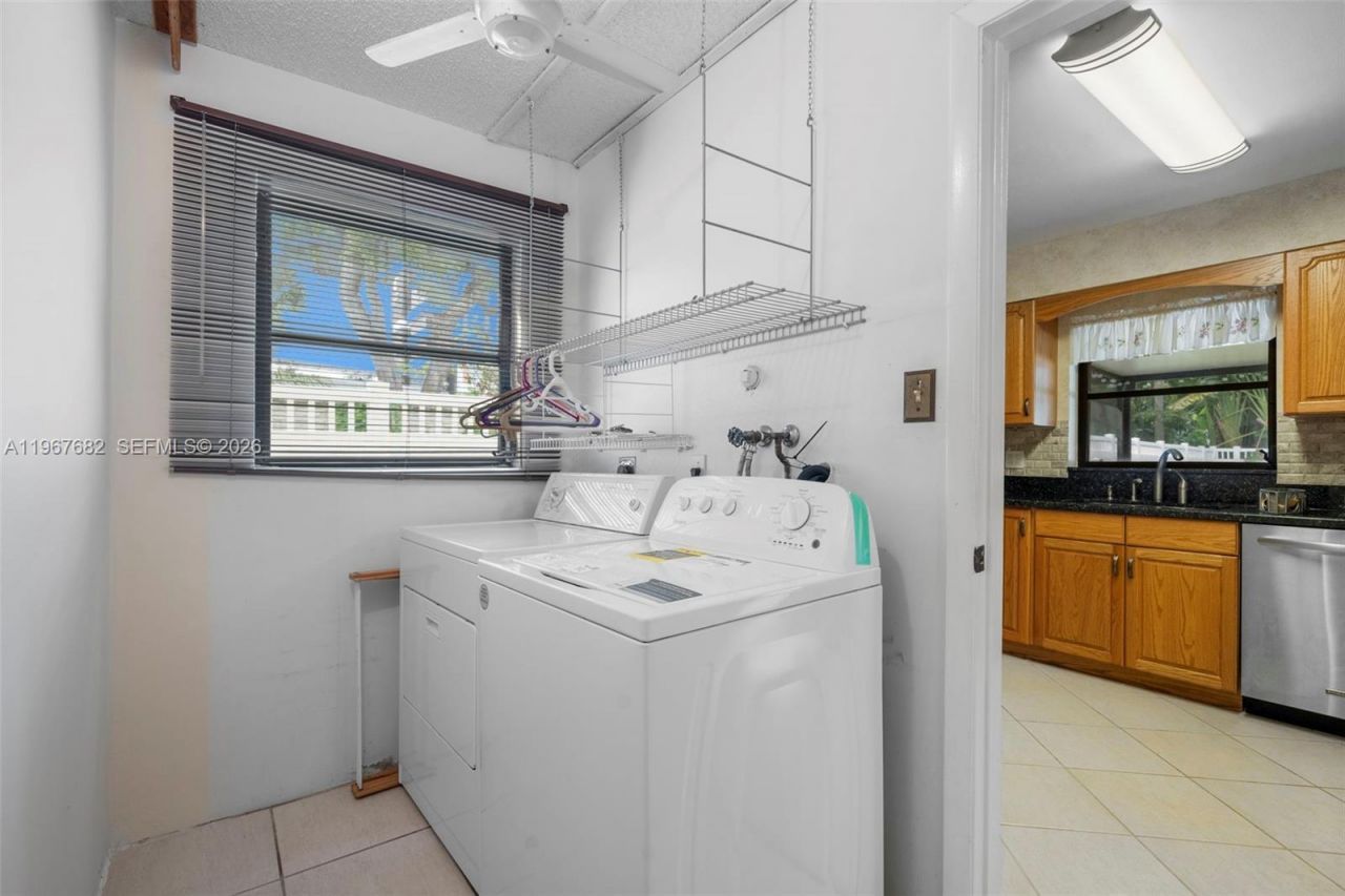 101 NE 2nd Pl, Dania Beach, FL 33004 Photo