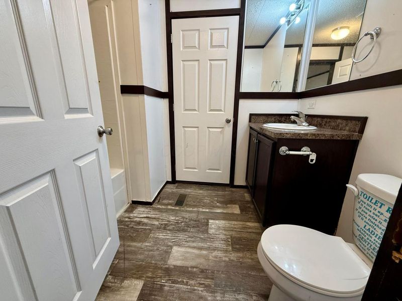 8 Allen Avenue, New Holland, OH 43145 Photo 10