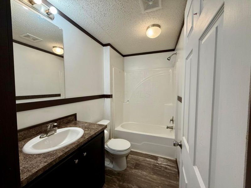 8 Allen Avenue, New Holland, OH 43145 Photo 12