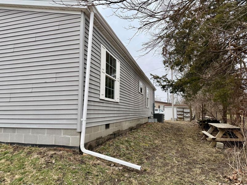 8 Allen Avenue, New Holland, OH 43145 Photo 16