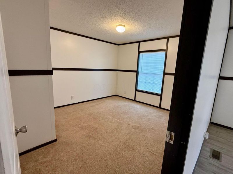 8 Allen Avenue, New Holland, OH 43145 Photo 4