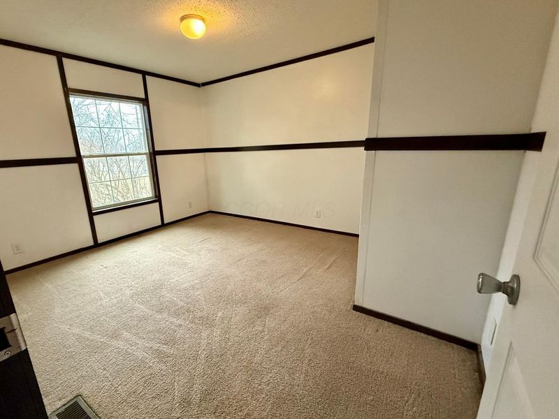 8 Allen Avenue, New Holland, OH 43145 Photo 6