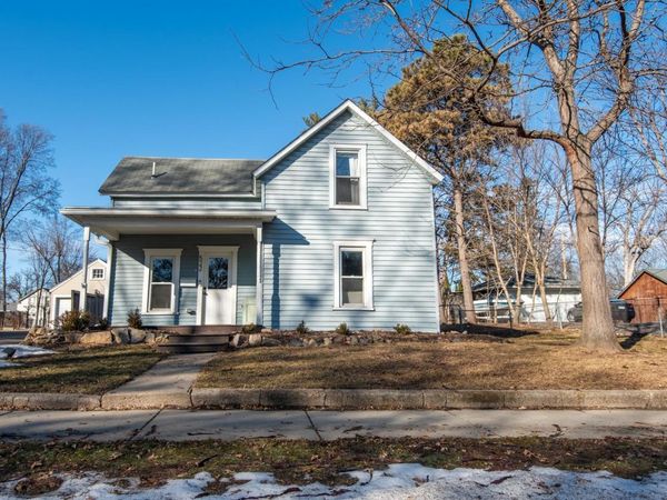 522 6th Street W, Hastings, MN 55033
