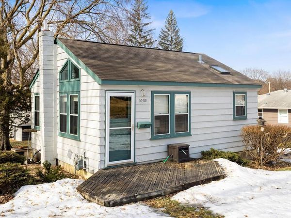 10350 Nicollet Avenue S, Bloomington, MN 55420