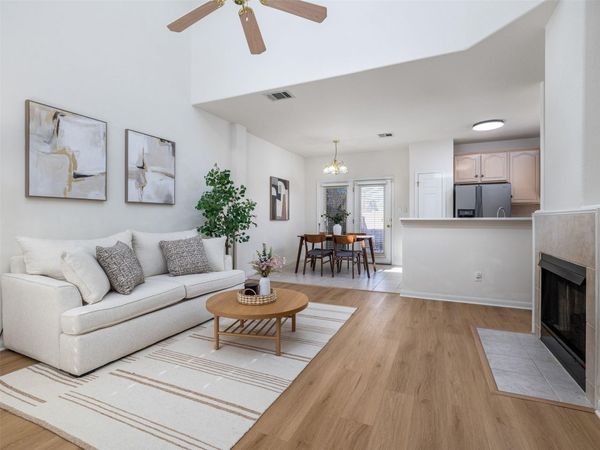 2100 Pipers Field DR, Unit 30, Austin, TX 78758