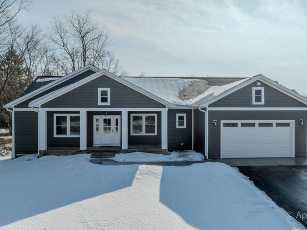 4010 Fulton Street E, Grand Rapids, MI 49546