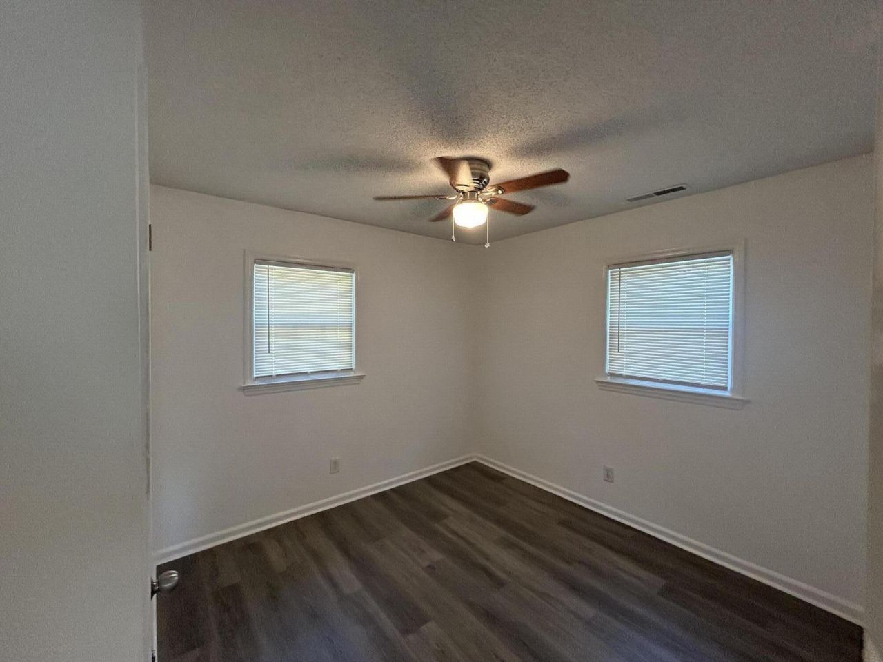 109 Tupperway Drive Photo 4