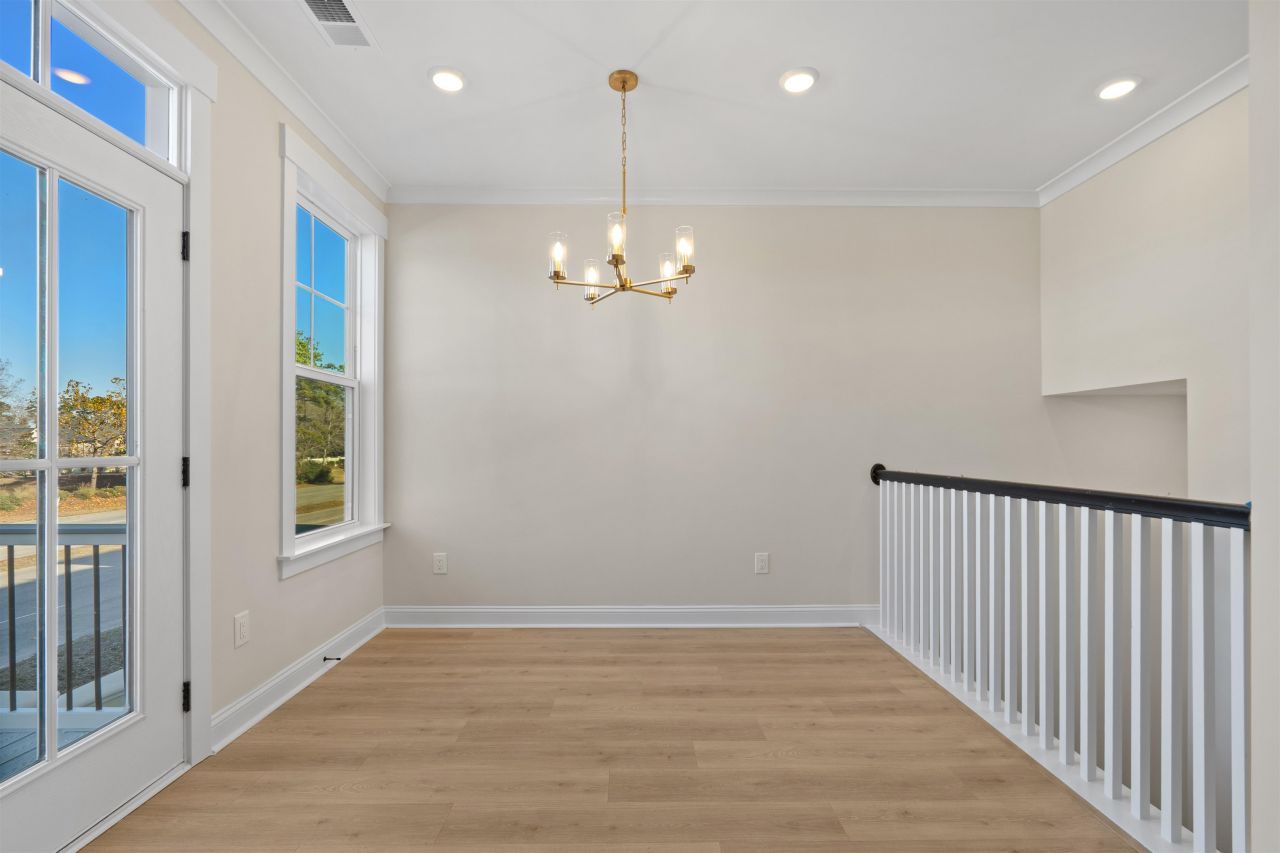 8477 Duke Pl. Photo 12