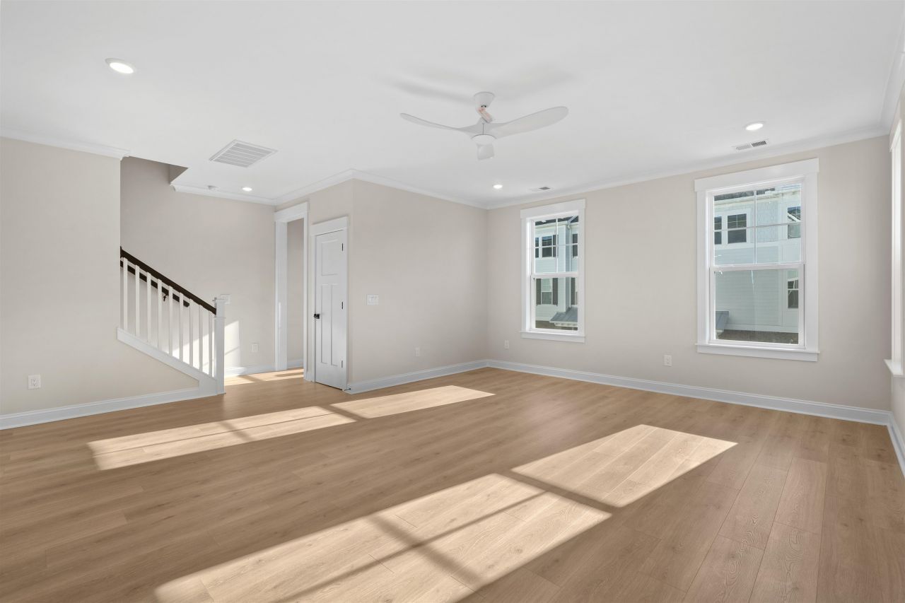 8477 Duke Pl. Photo 14