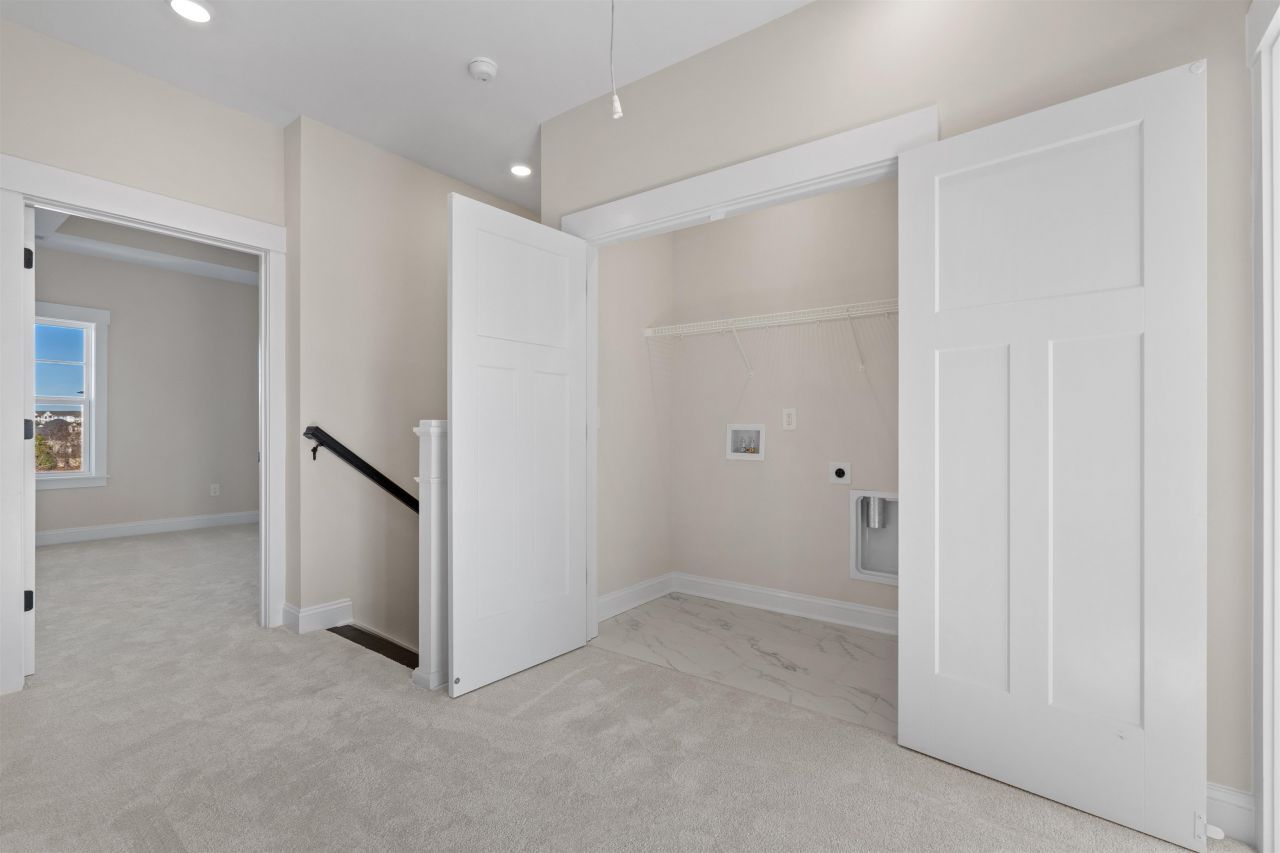 8477 Duke Pl. Photo 21