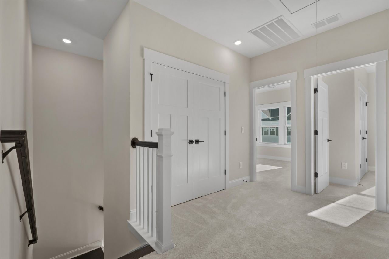 8477 Duke Pl. Photo 28