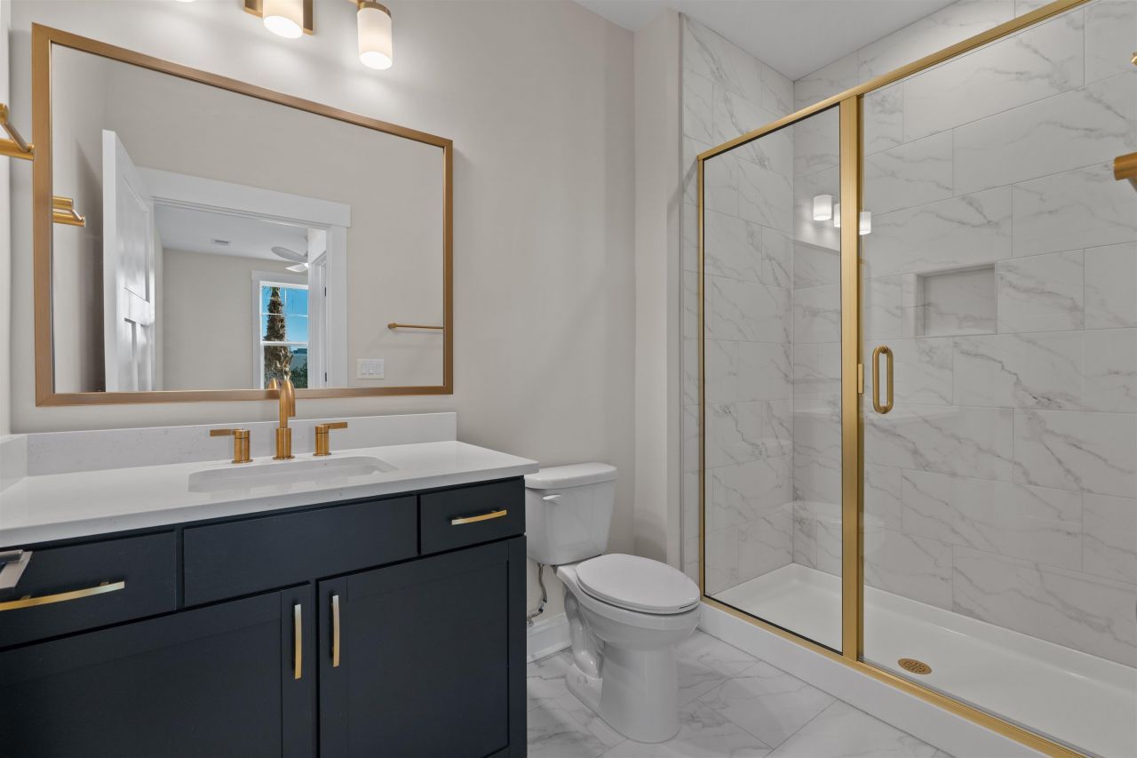 8477 Duke Pl. Photo 37