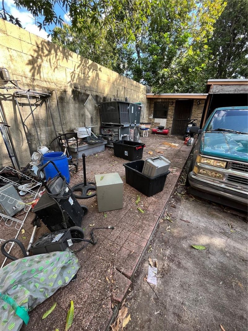 995 NW 114th Street, Miami, FL 33168 Photo