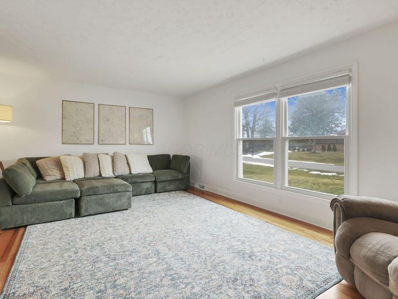 787 Persimmon Place, Columbus, OH 43213 Photo 10