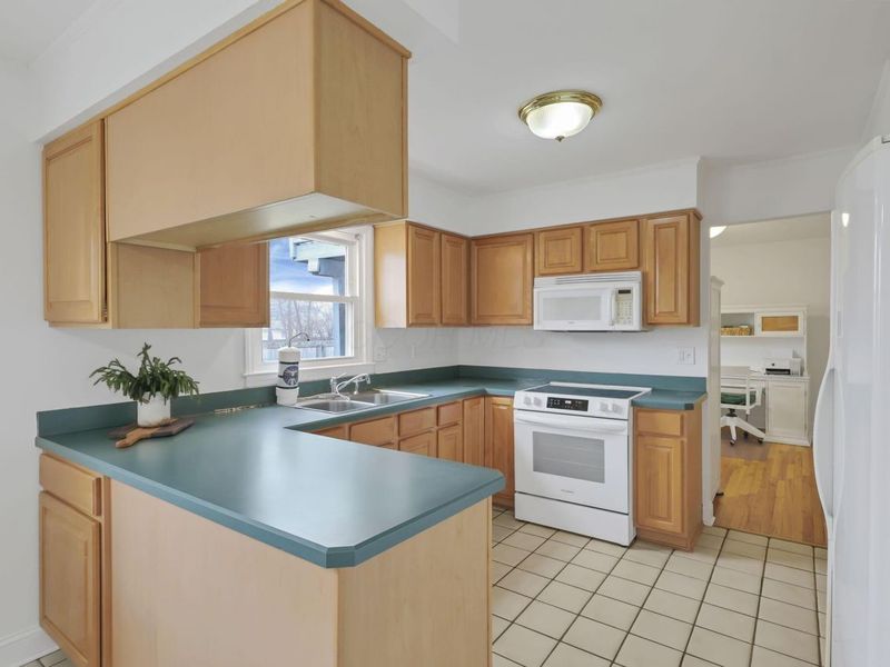 787 Persimmon Place, Columbus, OH 43213 Photo 21