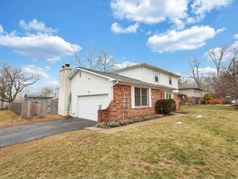 787 Persimmon Place, Columbus, OH 43213 Photo 3