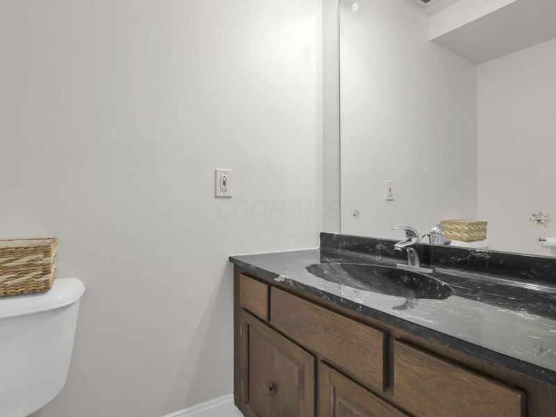 787 Persimmon Place, Columbus, OH 43213 Photo 31