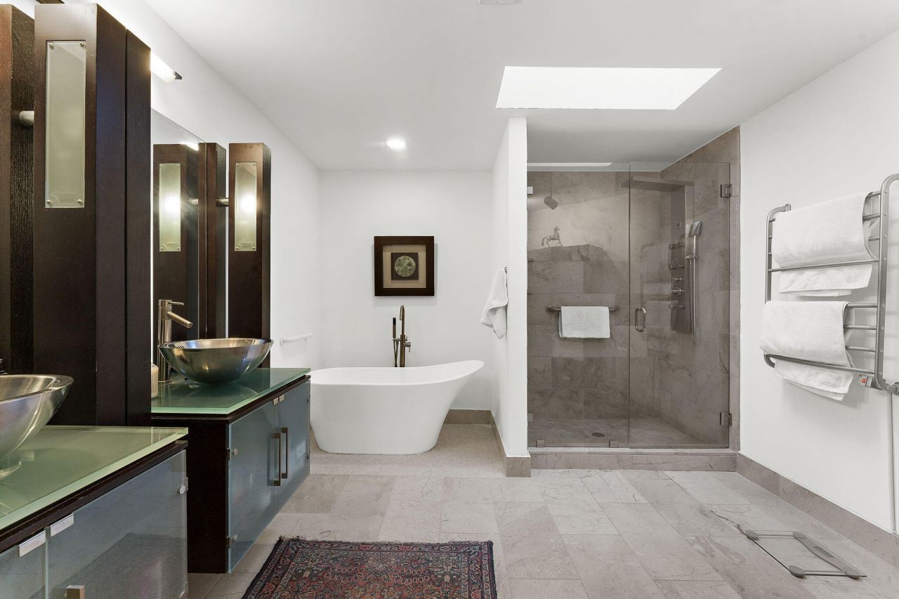 902 Travers Drive Photo 16