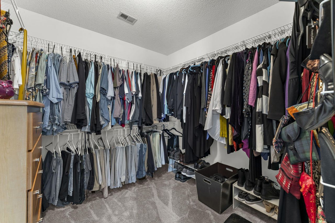 902 Travers Drive Photo 19