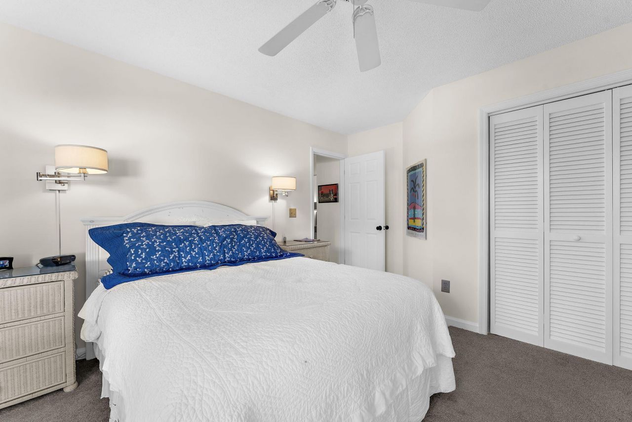 902 Travers Drive Photo 22