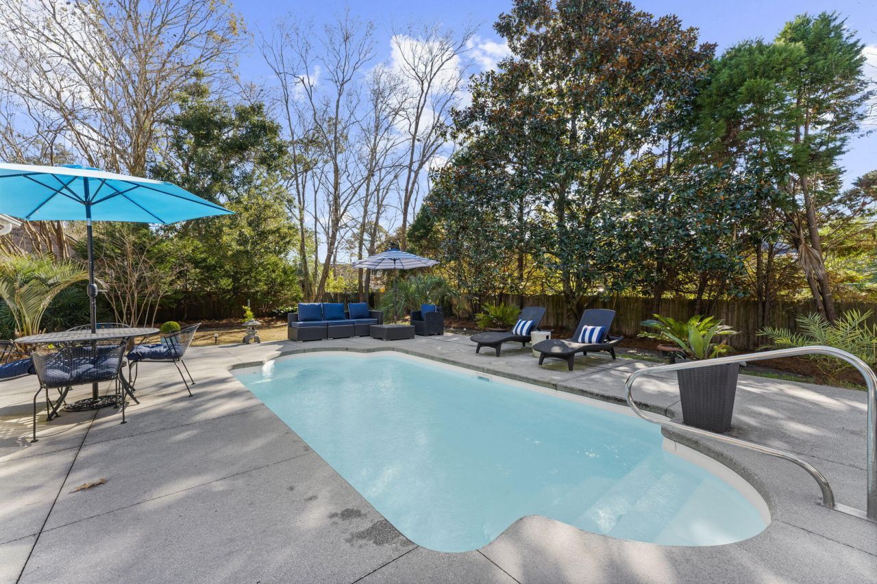 902 Travers Drive Photo 33