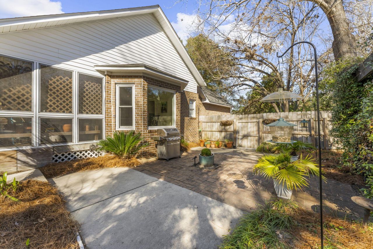 902 Travers Drive Photo 37