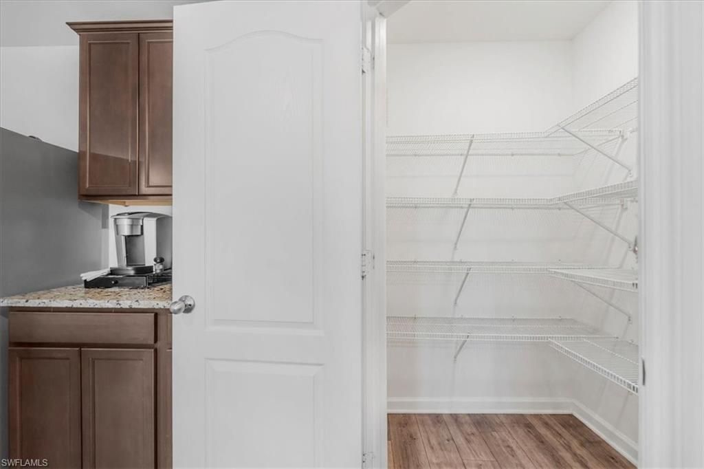 828 Youngreen Dr, Fort Myers, FL 33913 Photo