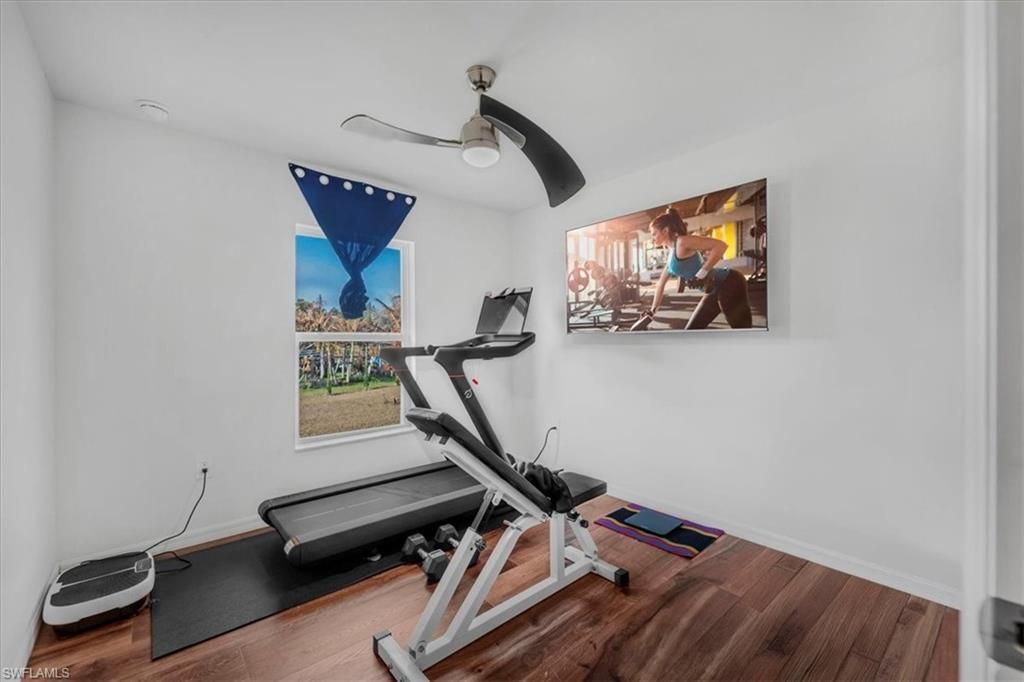 828 Youngreen Dr, Fort Myers, FL 33913 Photo