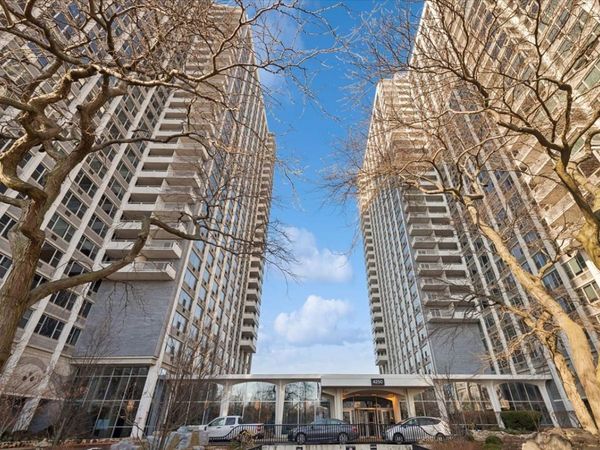 4250 N Marine Drive, Unit 835, Chicago, IL 60613