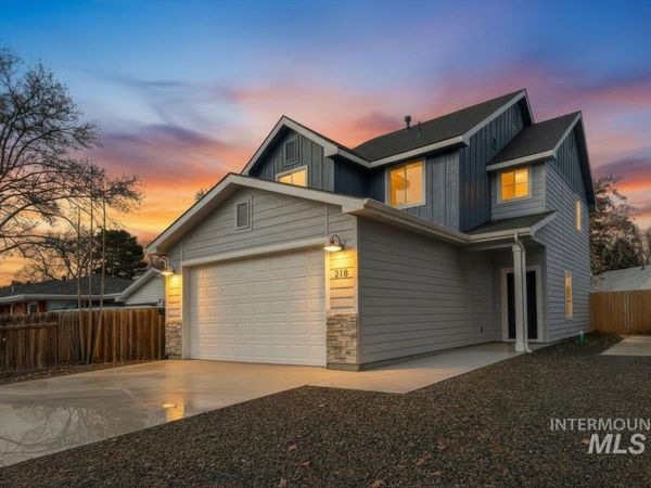 218 W Roosevelt Ave, Nampa, ID 83686