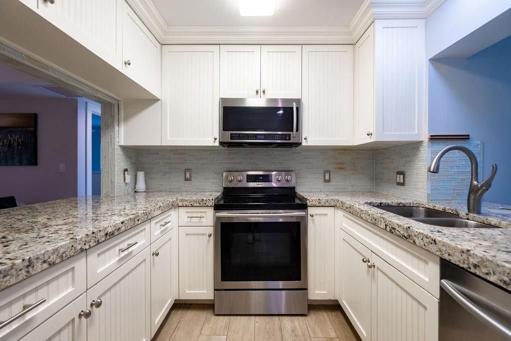 463 Newcastle St, Boca Raton, FL 33487 Photo