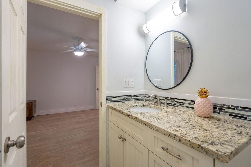 463 Newcastle St, Boca Raton, FL 33487 Photo