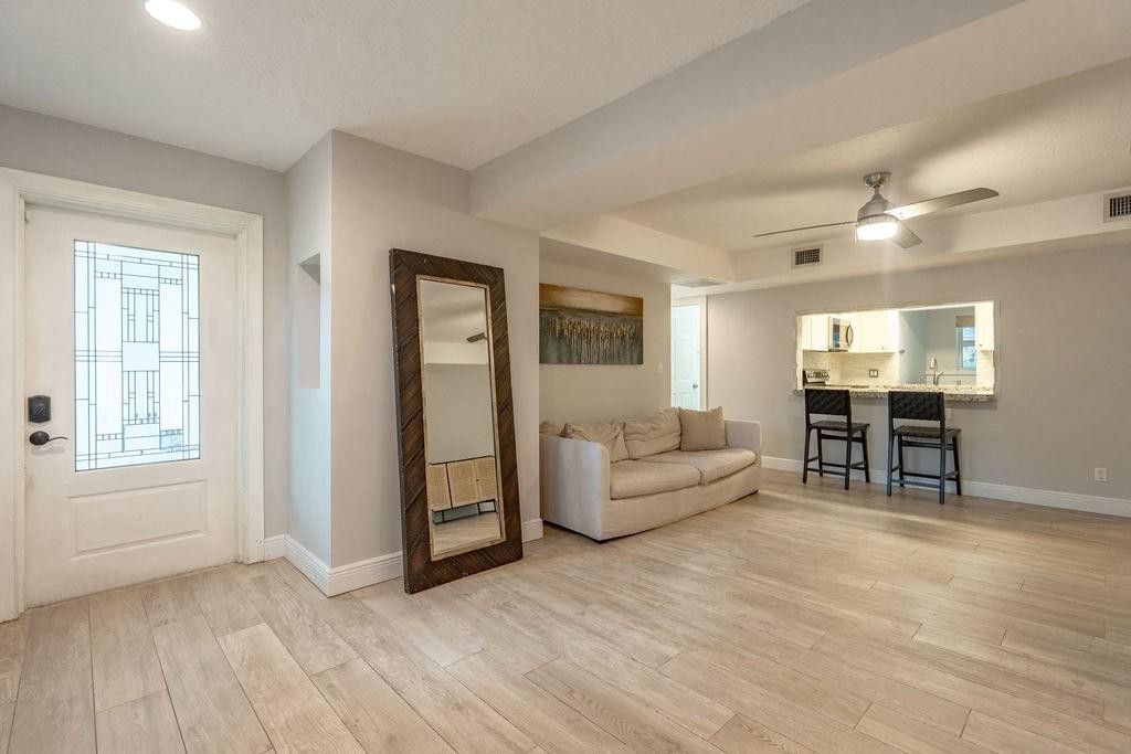 463 Newcastle St, Boca Raton, FL 33487 Photo