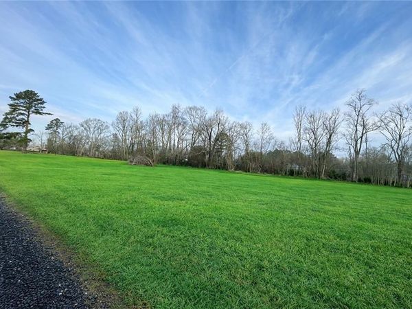 44080 MARY SINGLETARY Road, St Amant, LA 70774