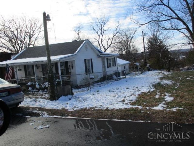 1823 Pater Avenue, Fairfield Twp, OH 45015 Photo 4