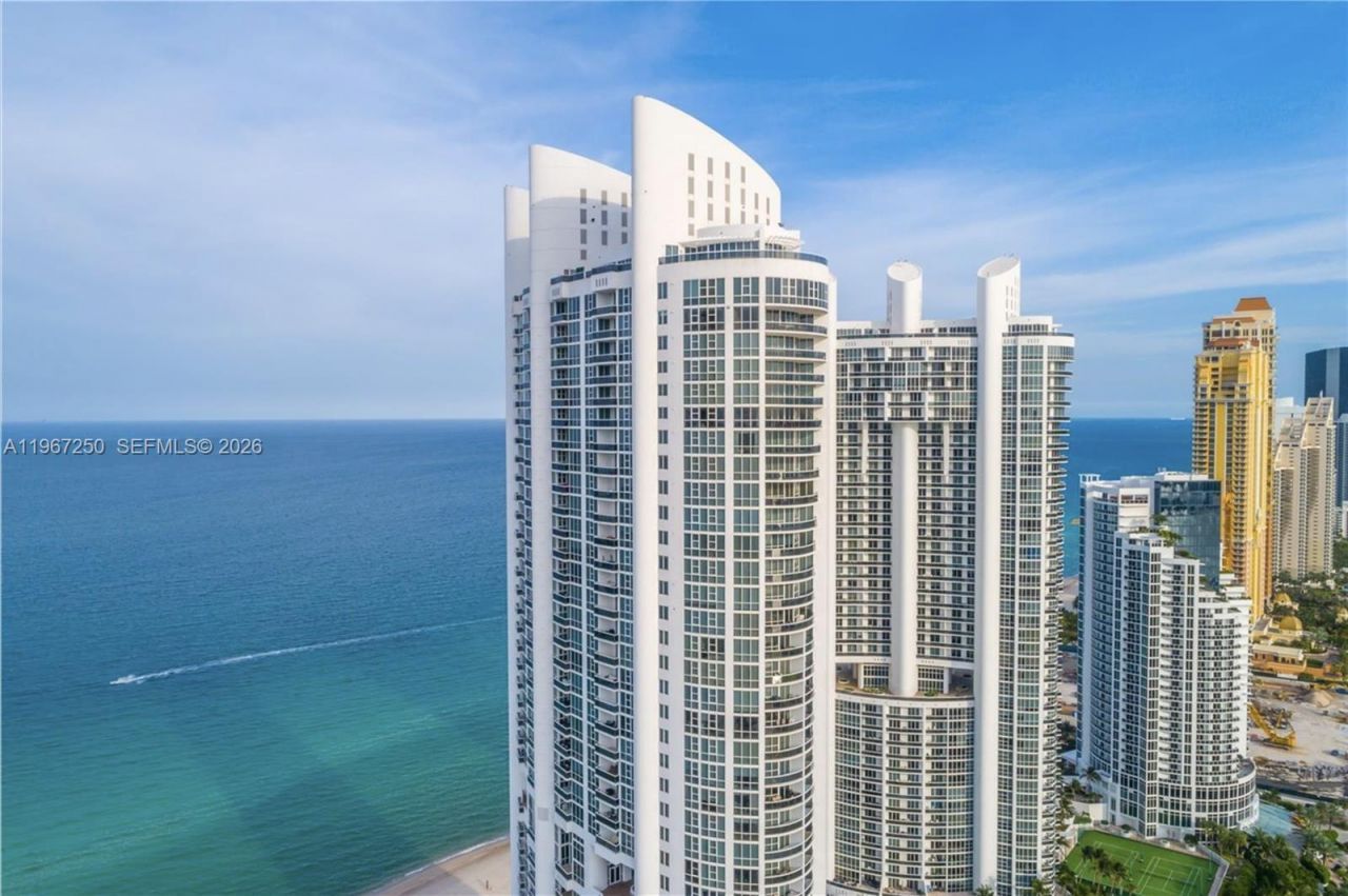 18101 Collins Ave , Unit 4802, Sunny Isles Beach, FL 33160 Photo