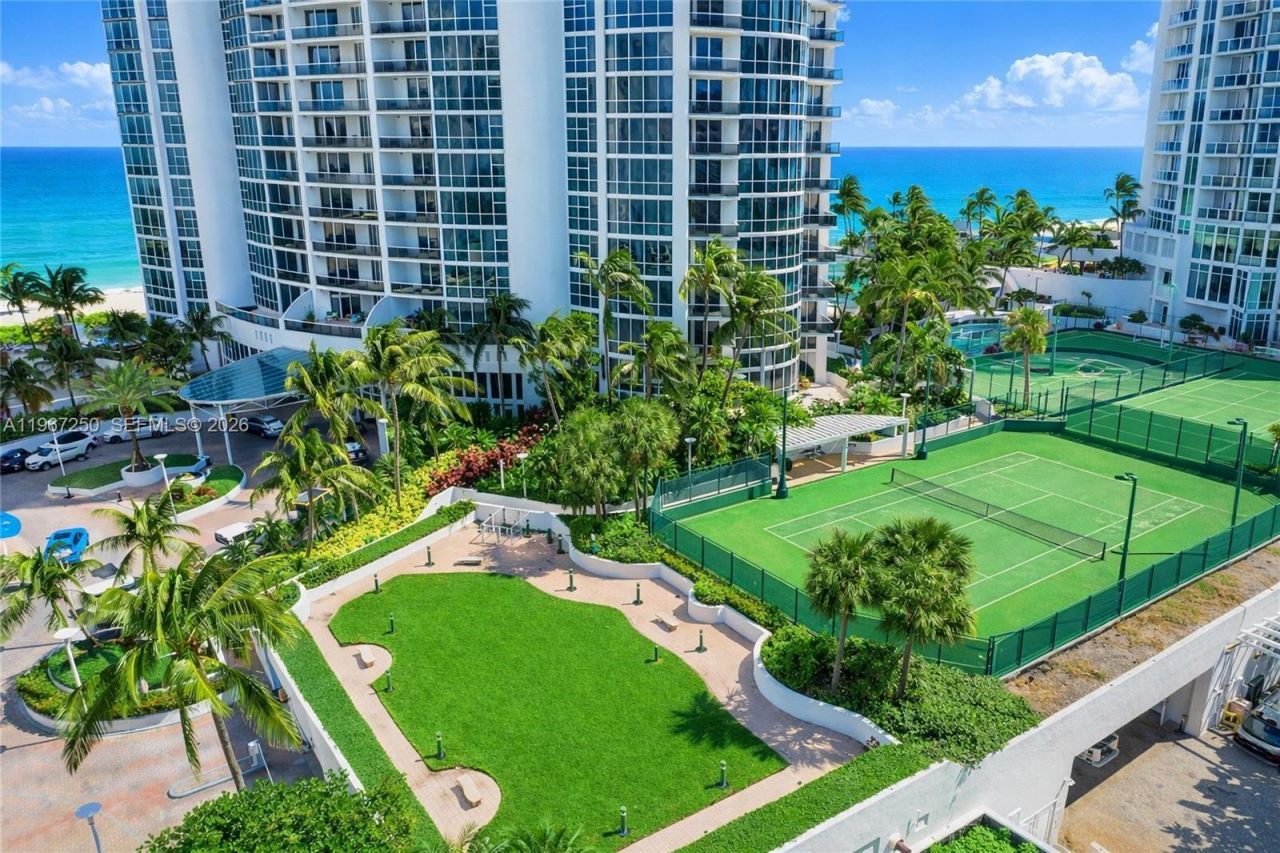 18101 Collins Ave , Unit 4802, Sunny Isles Beach, FL 33160 Photo