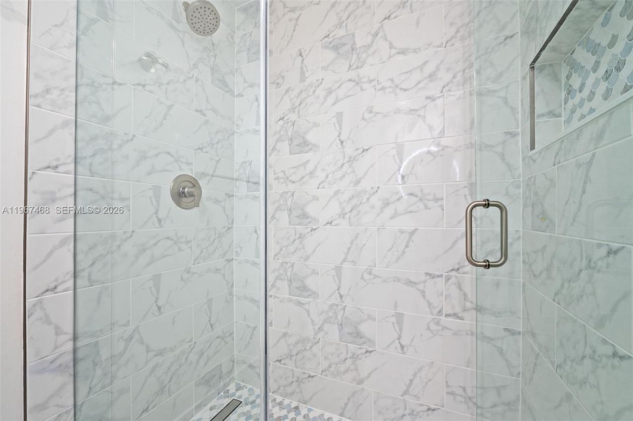 5750 Turin St , Unit 203, Coral Gables, FL 33146 Photo