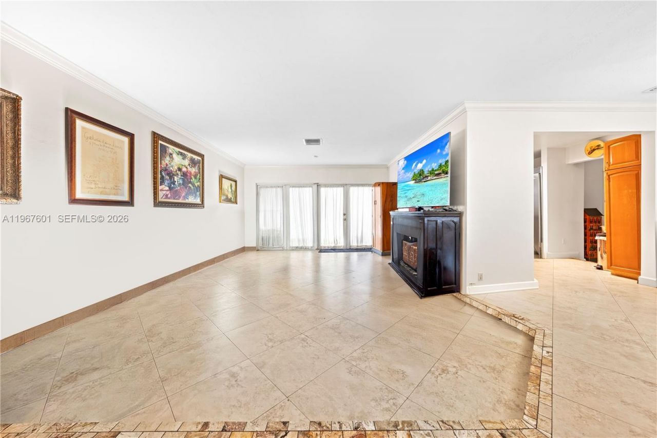 10330 SW 103 Court, Miami, FL 33176 Photo