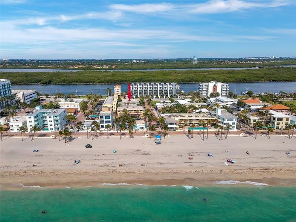 322 Harding St, Unit B202, Hollywood, FL 33019